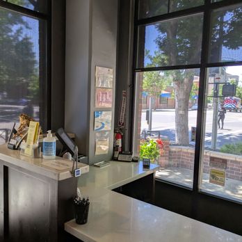 Coriander Vietnamese Restaurant - Front counter with candy - Vietnamese Near Me - Sacramento, California Coriander Vietnamese Restaurant - Front counter with candy - Vietnamese Near Me - Sacramento, California