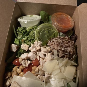 sweetgreen - Healthy Salads, Wraps, and Bowls - Chicken Pesto Parmesan. To go! - Salad Near Me - Carlsbad, California