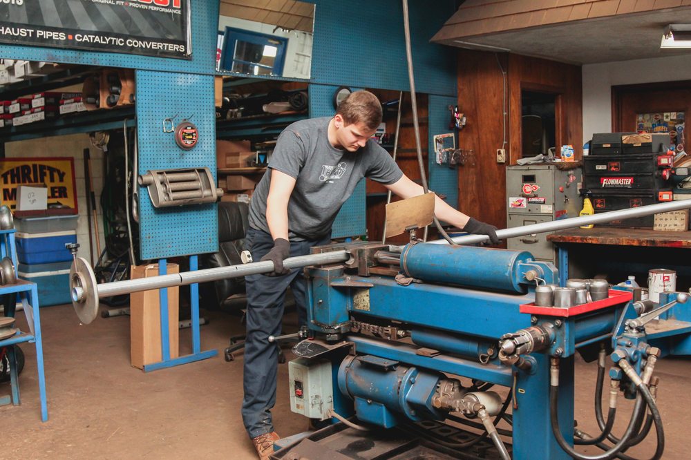 THRIFTY MUFFLER Updated October 2024 10 Photos 909 Erie St S