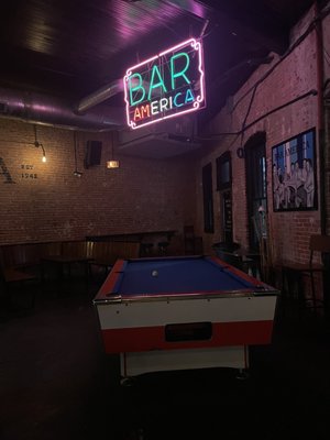 Bar America by null