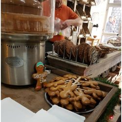 Gingerbread Museum - Chocolate fountain to dip your gingerbread in