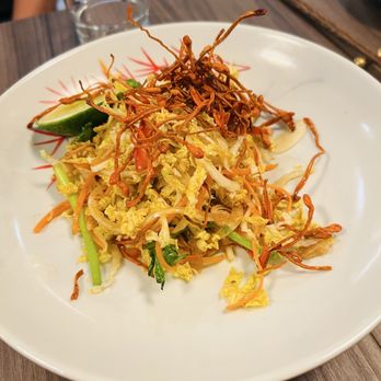 Baili Eatery and Lounge - Chinese Near Me - Toronto, Ontario