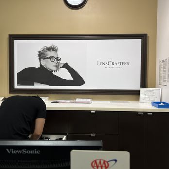 LensCrafters - Optometrists Near Me - Springfield, Virginia LensCrafters - Optometrists Near Me - Springfield, Virginia
