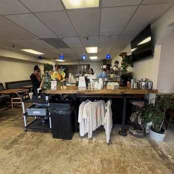 Compass Coffee Roasting - Coffee bar - Coffee & Tea Near Me - Vancouver, Washington