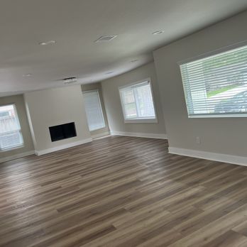Mink Remodeling - Living room - Flooring Near Me - Houston, Texas