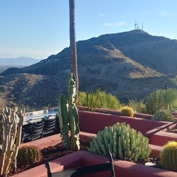 Different Pointe of View - New American Near Me - Phoenix, Arizona