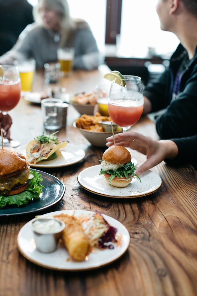 Packers Kitchen + Bar