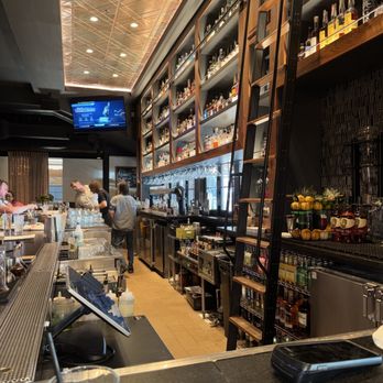 Whiskey Cake Jacksonville - New American Near Me - Jacksonville, Florida