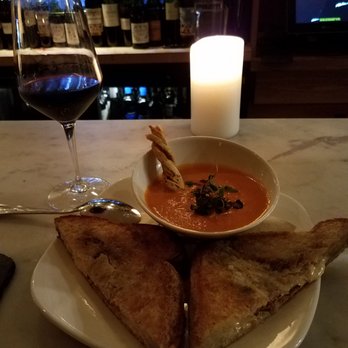 Murray's Cheese Bar - grilled cheese with bacon and a smoky tomato soup - Wine Bars Near Me - Long Island City, New York Murray's Cheese Bar - grilled cheese with bacon and a smoky tomato soup - Wine Bars Near Me - Long Island City, New York