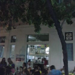 Novo Pina - Fachada do bar