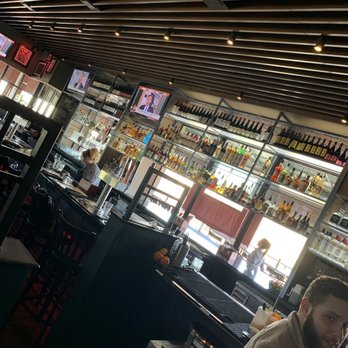 Marlow's Tavern - New American Near Me - Oviedo, Florida