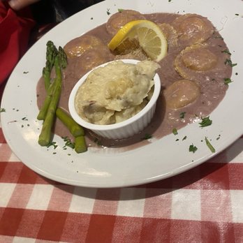 Frugatti's - Lobster Ravioli - Italian Near Me - Bakersfield, California Frugatti's - Lobster Ravioli - Italian Near Me - Bakersfield, California
