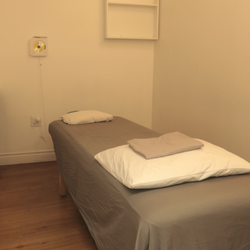 Tokyo Acupuncture & Shiatsu Clinic - Beaches - Room