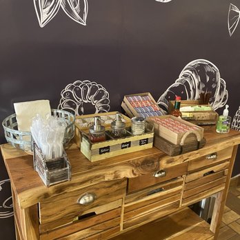 Vanilla Espresso French Café - Area - Breakfast & Brunch Near Me - Miami Lakes, Florida