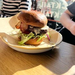 Friend Of Mine - Hamburger!