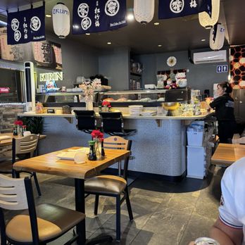 Sully's Erumi Sushi - Very clean and nice decor interior. - Sushi Bars Near Me - Glendale, Arizona