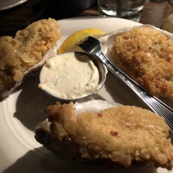 Jonah's 2601 Oyster Bar - Fried oysters - Seafood Near Me - East Peoria, Illinois
