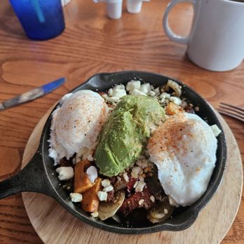 Mad Hatter Cafe / The Looking Glass - Sweet Potato  & Chorizo Breakfast Hash - Breakfast & Brunch Near Me - Salisbury, Maryland