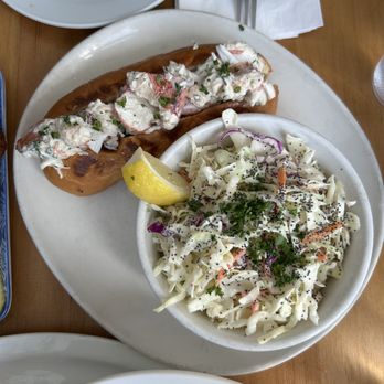 Shuck Taylor's - Lobster roll - Seafood Near Me - Victoria, British Columbia Shuck Taylor's - Lobster roll - Seafood Near Me - Victoria, British Columbia