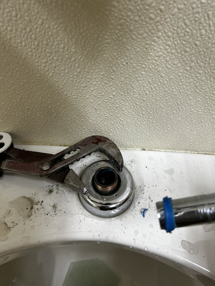 Slide of JM Handyman Company