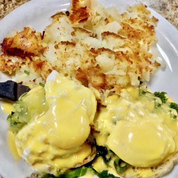 Carolyn's Cafe - Eggs Benedict - Breakfast & Brunch Near Me - Redlands, California Carolyn's Cafe - Eggs Benedict - Breakfast & Brunch Near Me - Redlands, California