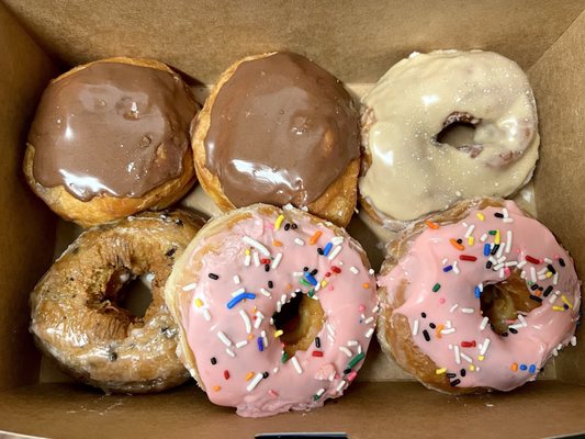 Country Style Donuts by null