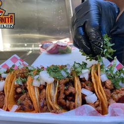La Poblanita Birria y Antojitos