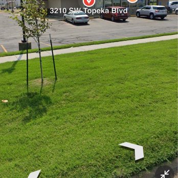 The Burger Den - Supposed to be the Burger Den but it looks more like Dennys - Food Delivery Services Near Me - Topeka, Kansas