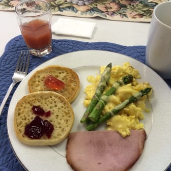 Hartland Trail Bed & Breakfast - Second course, first morning - Bed & Breakfast Near Me - Park Rapids, Minnesota