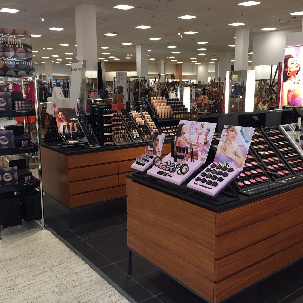 MAC Macy's Northwest Valley River - Makeup Artists Near Me - Eugene, Oregon MAC Macy's Northwest Valley River - Makeup Artists Near Me - Eugene, Oregon
