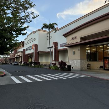 Kapahulu Shopping Center - Shopping Centers Near Me - Honolulu, Hawaii Kapahulu Shopping Center - Shopping Centers Near Me - Honolulu, Hawaii