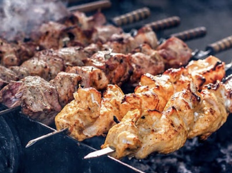 Greens and Grill - Photo 2