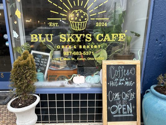 Blu Sky's Café by null