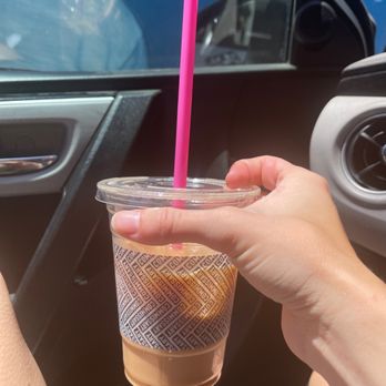 Coffee Commissary - Iced Chai - Coffee & Tea Near Me - Los Angeles, California