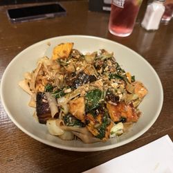 Garfield Hotel - Pad Thai