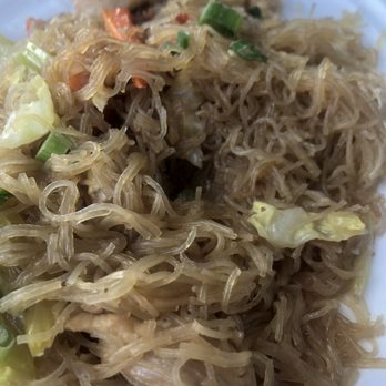 CARiN de RiA - Chicken Pancit - Filipino Near Me - Encinitas, California