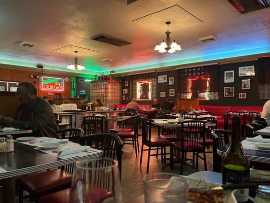 Iaria's Italian Restaurant by null