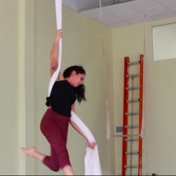 Air Temple Arts - Aerial Dance and Circus Studio - Learn Aerial Silks at Air Temple!