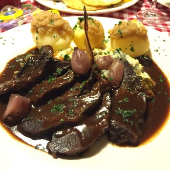 s´Wirtshaus im Weinbauer - Very dry and tough braised beef - Bavarian Near Me - Schwangau, BY s´Wirtshaus im Weinbauer - Very dry and tough braised beef - Bavarian Near Me - Schwangau, BY