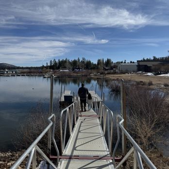 Big Bear Vacations - Backyard - Vacation Rentals Near Me - Big Bear Lake, California Big Bear Vacations - Backyard - Vacation Rentals Near Me - Big Bear Lake, California