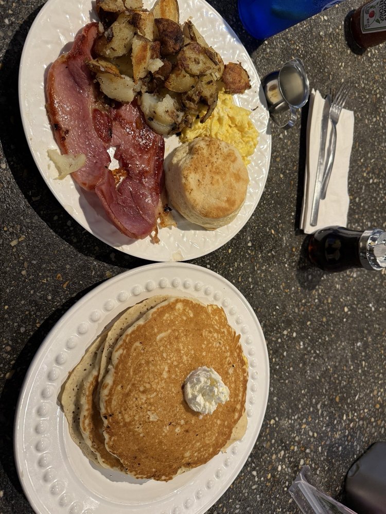 Food from Old Towne Perks