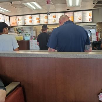 Chick-fil-A - No Air Conditioning working on a sweltering hot day!!! - Fast Food Near Me - Foothill Ranch, California