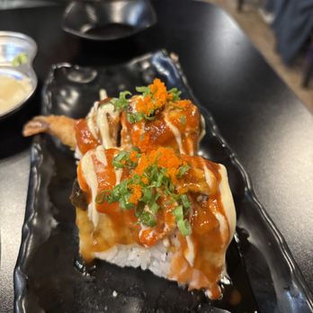 Jinme Ramen & Sushi Bar - Thunder Valley Roll - Sushi Bars Near Me - Auburn, California