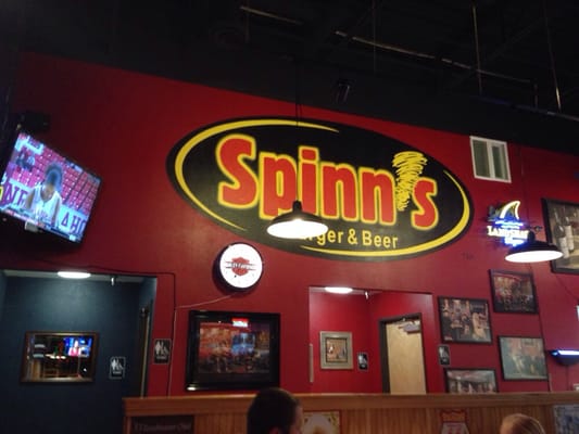 Spinn's Burger & Beer by null