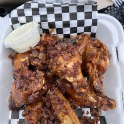 The Bacon Boss - Chicken Wings with Bacon