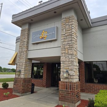 Golden Brunch - Breakfast & Brunch Near Me - Arlington Heights, Illinois Golden Brunch - Breakfast & Brunch Near Me - Arlington Heights, Illinois