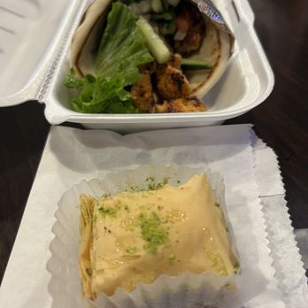 Q's Halal "Mediterranean Comfort" - 12/7/24 Baklava & chicken gyro - Halal Near Me - Alameda, California
