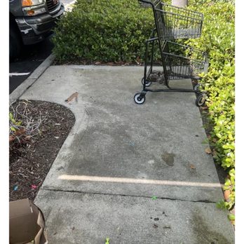 Pointe Niguel Apartments - Shopping cart left out box and water balloons thrown everywhere - Apartments Near Me - Laguna Niguel, California Pointe Niguel Apartments - Shopping cart left out box and water balloons thrown everywhere - Apartments Near Me - Laguna Niguel, California
