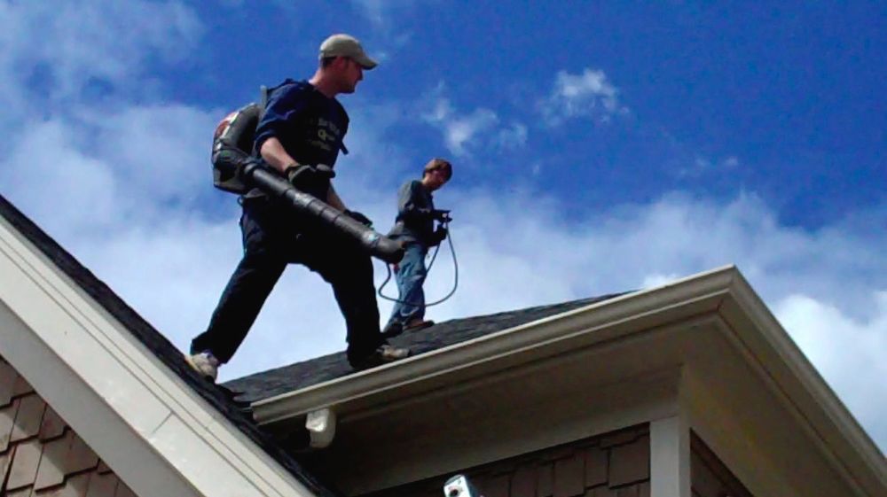 Slide of Atlanta's Best Gutter Cleaners