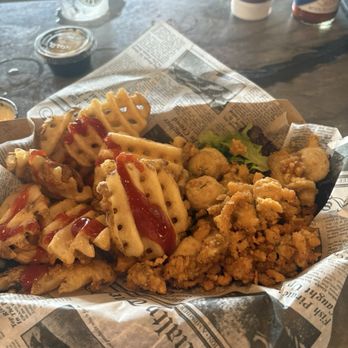 Grouper Shack - Whole Belly Fried Clams - Seafood Near Me - St. Augustine, Florida